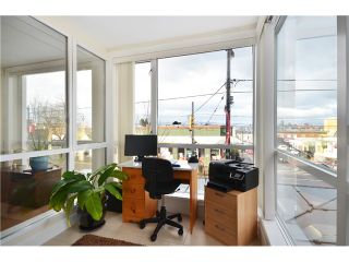 Photo 5: 202 1718 VENABLES Street in Vancouver: Grandview VE Condo for sale in "City View Terraces" (Vancouver East)  : MLS®# V992914