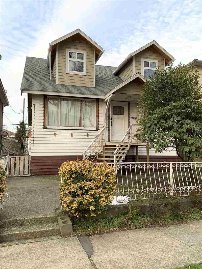 FEATURED LISTING: 2765 27TH Avenue East Vancouver