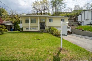 Photo 1: 34958 HIGH Drive in Abbotsford: Abbotsford East House for sale : MLS®# R2682129