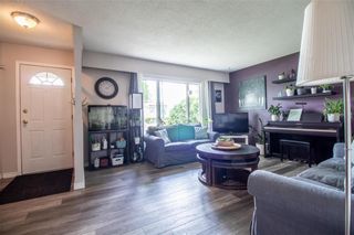 Photo 3: 601 Springfield Road in Winnipeg: Residential for sale (3F)  : MLS®# 202216114