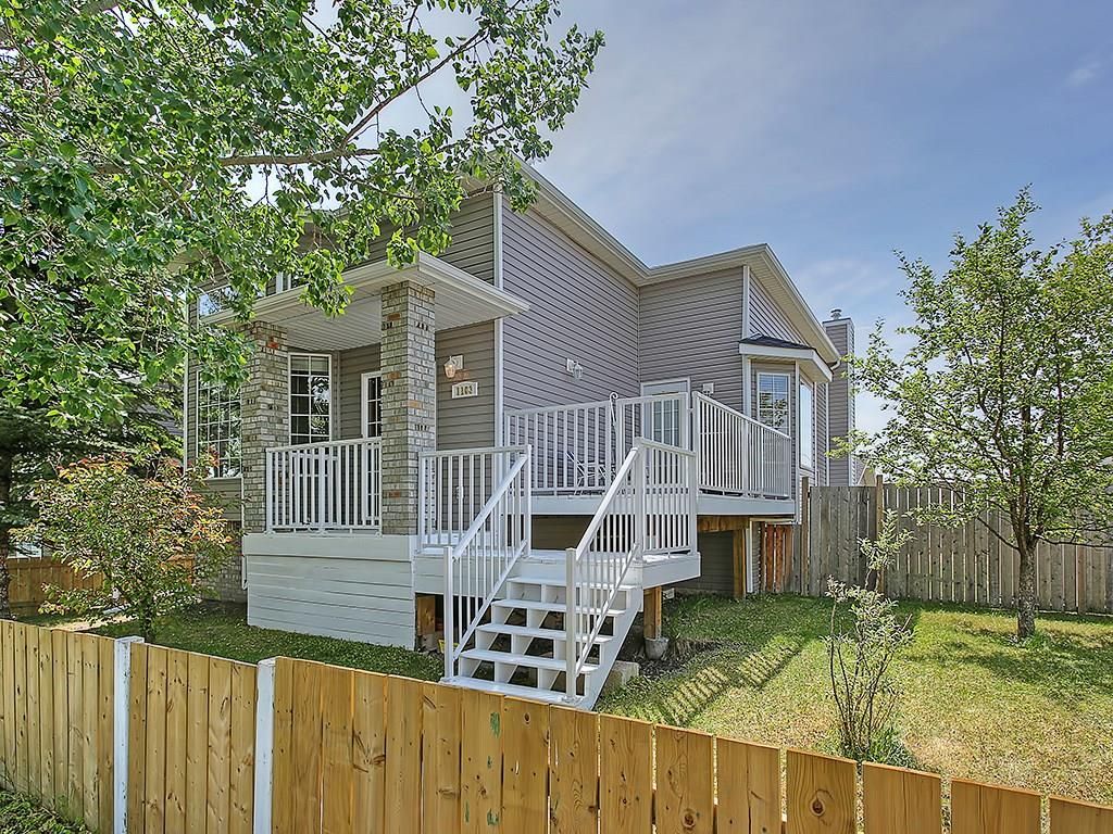 Main Photo: 1103 THORBURN Drive SE: Airdrie House for sale