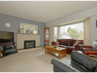 Photo 5: 15642 BROOME RD in Surrey: King George Corridor House for sale (South Surrey White Rock)  : MLS®# F1404505