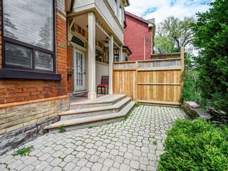 Photo 4: 102 Bellevue Avenue in Toronto: Kensington-Chinatown House (2-Storey) for sale (Toronto C01)  : MLS®# C8329904