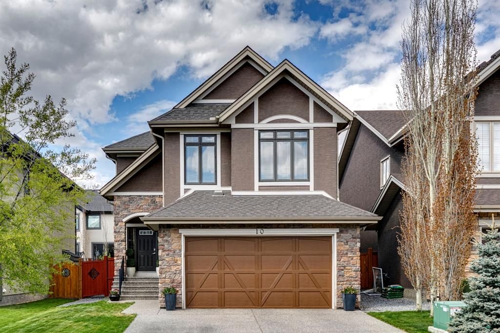 Main Photo: 10 West Coach Place SW in Calgary: West Springs Detached for sale : MLS®# A1222394