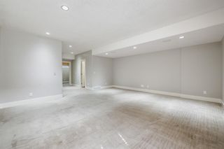 Photo 18: 427 36 Avenue NW in Calgary: Highland Park Semi Detached (Half Duplex) for sale : MLS®# A2002009