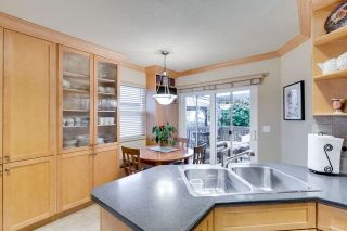 Photo 8: 2769 WESTLAKE Drive in Coquitlam: Coquitlam East House for sale in "RIVER HEIGHTS" : MLS®# R2320005