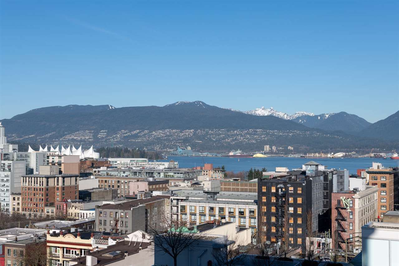 Main Photo: 1807 188 KEEFER Street in Vancouver: Downtown VE Condo for sale in "188 Keefer" (Vancouver East)  : MLS®# R2453086