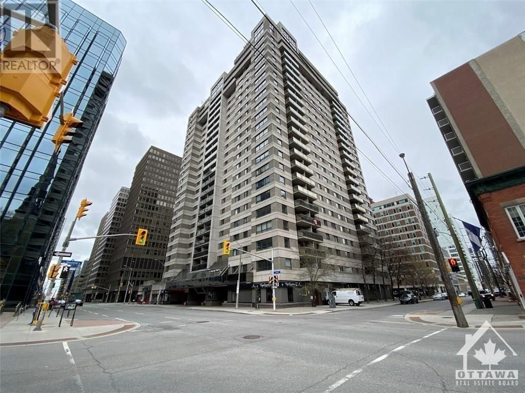 Main Photo: 199 KENT STREET UNIT#1502 in Ottawa: Condo for sale : MLS®# 1353091