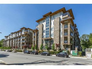 Photo 1: 206 2465 WILSON Avenue in Port Coquitlam: Central Pt Coquitlam Condo for sale in "ORCHID" : MLS®# R2790619