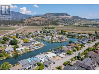 Photo 2: 1686 Pritchard Drive in West Kelowna: House for sale : MLS®# 10305883