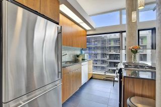 Photo 4: 902 33 W PENDER Street in Vancouver: Downtown VW Condo for sale (Vancouver West)  : MLS®# R2777904