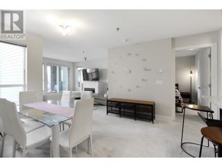 Photo 11: 1093 Sunset Drive Unit# 209 in Kelowna: House for sale : MLS®# 10310663