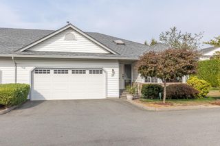 Photo 1: 21 3293 FIRHILL Drive in Abbotsford: Abbotsford West Townhouse for sale in "Eagle Crest" : MLS®# R2740341