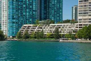 Photo 31: 3901 99 Harbour Square in Toronto: Waterfront Communities C1 Condo for sale (Toronto C01)  : MLS®# C5526651