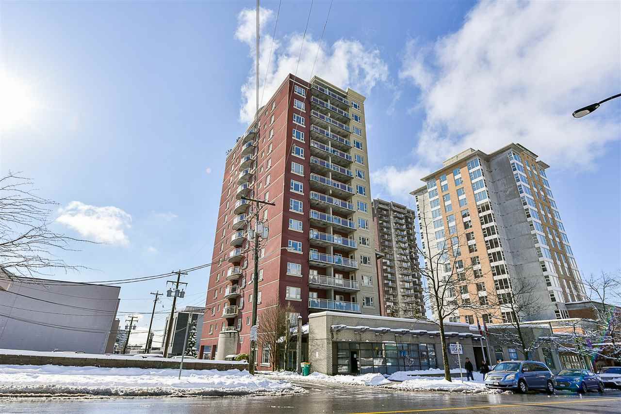 Main Photo: 1005 121 W 15TH Street in North Vancouver: Central Lonsdale Condo for sale in "ALEGRIA" : MLS®# R2242657