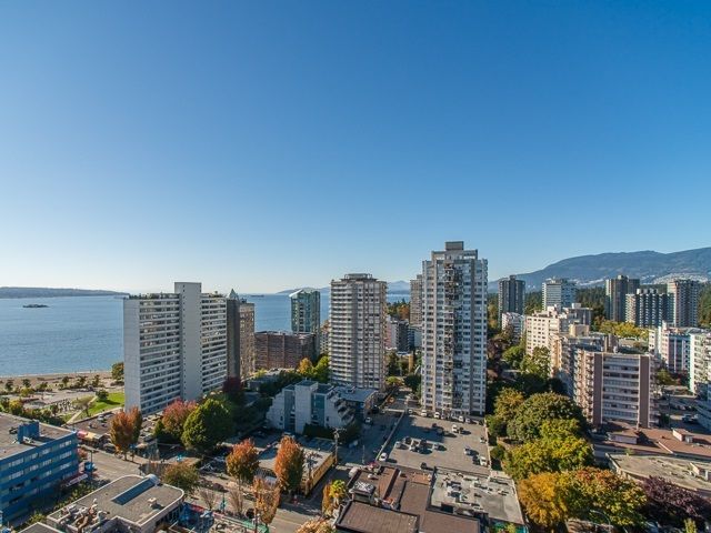 Main Photo: 1603 1740 COMOX Street in Vancouver: West End VW Condo for sale in "THE SANDPIPPER" (Vancouver West)  : MLS®# R2217411