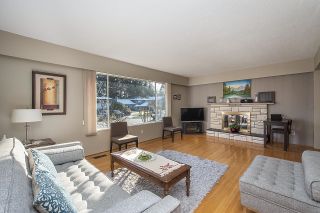 Photo 2: 808 E KINGS Road in North Vancouver: Princess Park House for sale in "PRINCESS PARK / LYNN VALLEY" : MLS®# R2658713