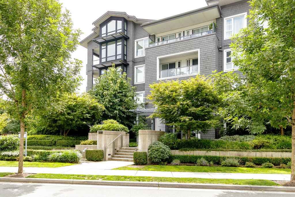 Main Photo: 203 550 SEABORNE Place in Port Coquitlam: Riverwood Condo for sale in "FREMONT GREEN" : MLS®# R2479309