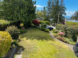 Photo 13: 13407 MARINE Drive in Surrey: Crescent Bch Ocean Pk. House for sale in "Marine Drive West /Ocean Park" (South Surrey White Rock)  : MLS®# R2870321