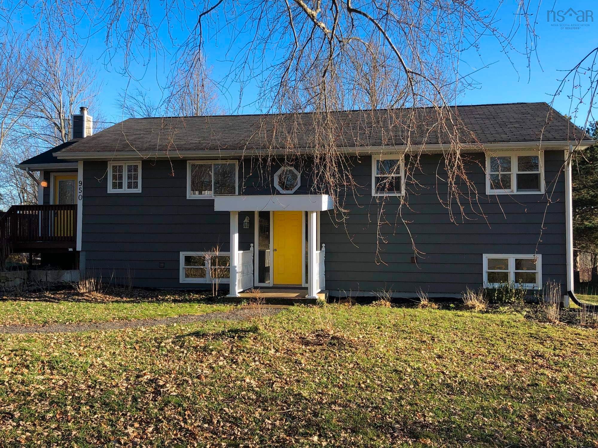 Main Photo: 950 Highway 341 in Upper Dyke: 404-Kings County Residential for sale (Annapolis Valley)  : MLS®# 202129521