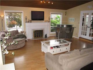 Photo 2: 423 GLENBROOK Drive in New Westminster: Fraserview NW House for sale : MLS®# V1025485