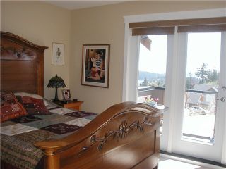 Photo 6: # 14 728 GIBSONS WY in Gibsons: Gibsons &amp; Area Condo for sale in "Island View Lanes" (Sunshine Coast)  : MLS®# V828338