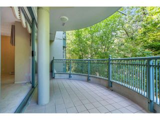Photo 6: 204 1765 MARTIN Drive in Surrey: Sunnyside Park Surrey Condo for sale in "SOUTHWYND" (South Surrey White Rock)  : MLS®# R2480960