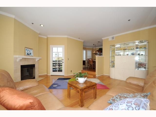 Main Photo: MISSION HILLS Condo for sale : 2 bedrooms : 909 Sutter #201 in San Diego