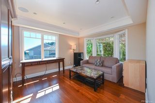 Photo 7: 1444 SANDHURST Place in West Vancouver: Chartwell House for sale : MLS®# R2714016