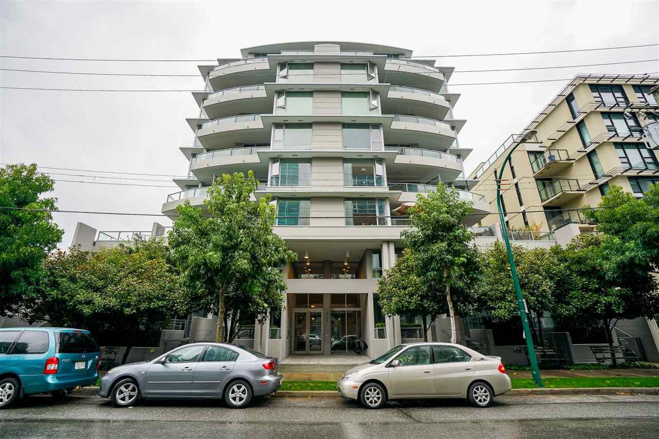 Main Photo: 602 587 W 7TH Avenue in Vancouver: Fairview VW Condo for sale in "AFFINITI" (Vancouver West)  : MLS®# R2309315