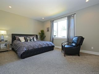 Photo 10: 912 Geo Gdns in Langford: La Olympic View House for sale : MLS®# 787704