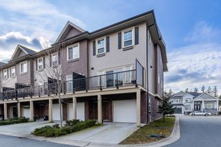 Photo 4: 6 2530 JANZEN Street in Abbotsford: Abbotsford West Townhouse for sale in "Lotus" : MLS®# R2848345