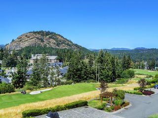 Photo 22: 114 1244 Muirfield Pl in Langford: La Bear Mountain Row/Townhouse for sale : MLS®# 850341
