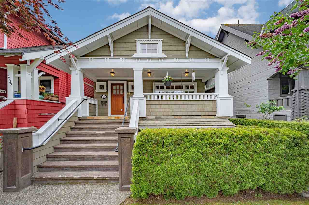 Main Photo: 3242 W 3RD Avenue in Vancouver: Kitsilano 1/2 Duplex for sale (Vancouver West)  : MLS®# R2615712