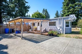 Photo 2: 475 Upland Ave in Courtenay: CV Courtenay East Manufactured Home for sale (Comox Valley)  : MLS®# 941636