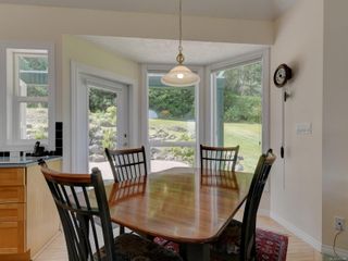 Photo 12: 1425 Cloake Hill Rd in North Saanich: NS Lands End House for sale : MLS®# 906996