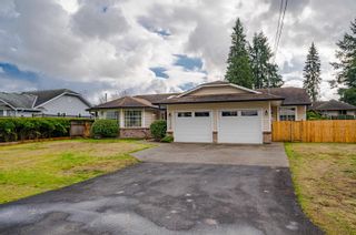 Photo 3: 23174 88 Avenue in Langley: Fort Langley House for sale in "FORT LANGLEY" : MLS®# R2746476