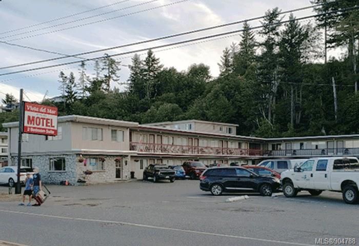 Main Photo: 920 S Island Hwy in Campbell River: CR Campbell River Central Multi Family for sale : MLS®# 904788