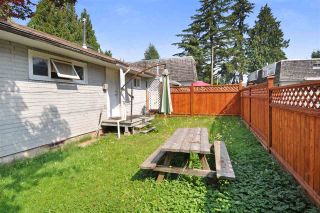 Photo 3: 12 21555 DEWDNEY TRUNK Road in Maple Ridge: West Central Townhouse for sale : MLS®# R2293821
