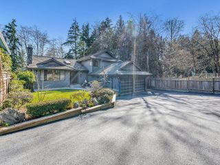 Photo 3: 4011 DOLLAR Road in North Vancouver: Dollarton House for sale : MLS®# R2863887