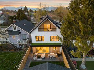 Photo 40: 310 E 43 Avenue in Vancouver: Main 1/2 Duplex for sale (Vancouver East)  : MLS®# R2871045