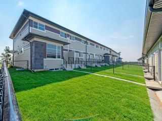 Photo 2: 80 SKYVIEW Circle NE in Calgary: Skyview Ranch Row/Townhouse for sale : MLS®# C4209205