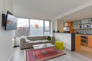 Photo 7: 2206 33 SMITHE Street in Vancouver: Yaletown Condo for sale in "Cooper's Lookout" (Vancouver West)  : MLS®# R2866058