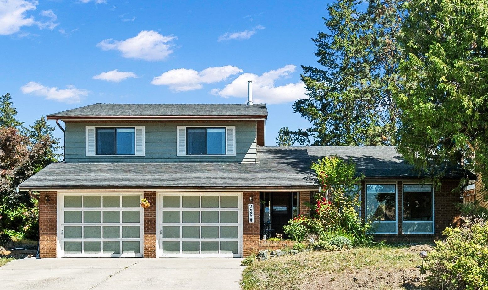Main Photo: 2554 Pineridge Place in West Kelowna: Westbank Centre House for sale (Central Okanagan)  : MLS®# 10276622