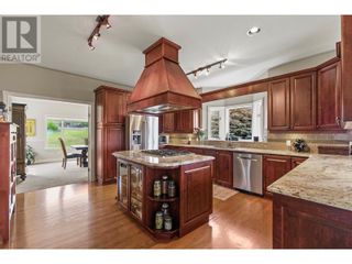 Photo 9: 842 Stuart Road in West Kelowna: House for sale : MLS®# 10305545