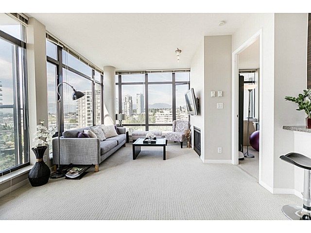Photo 1: Photos: 1104 2345 MADISON Avenue in Burnaby: Brentwood Park Condo for sale in "OMA TOWER 1" (Burnaby North)  : MLS®# V1141068