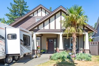Photo 1: 311 Forester Ave in Comox: CV Comox (Town of) House for sale (Comox Valley)  : MLS®# 883257