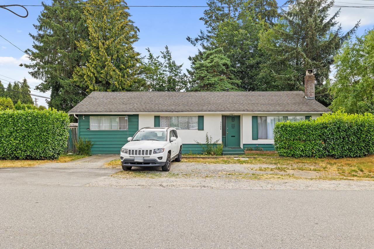 Main Photo: 3280 VINCENT Street in Port Coquitlam: Glenwood PQ House for sale : MLS®# R2723279