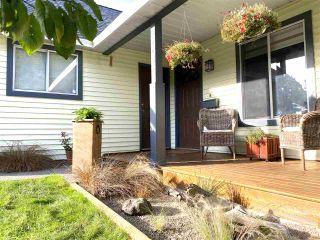 Photo 4: 13485 62 Avenue in Surrey: Panorama Ridge House for sale : MLS®# R2511820
