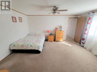 Photo 15: Immaculate 3 Bedroom Mobile Home in Creekside Village